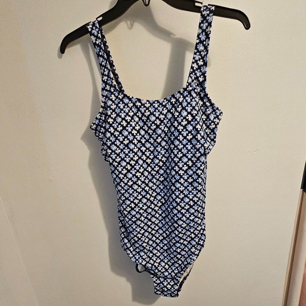 Land's End Womens Size 12L Long Torso Scoop Neck Tugless One Piece Swimsuit